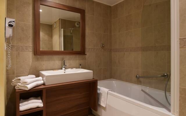 Family Apartment With Balcony 200 m. From the City Center