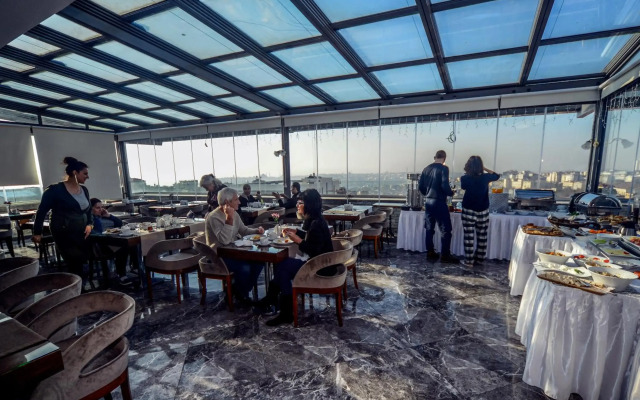 Pera Center Hotel