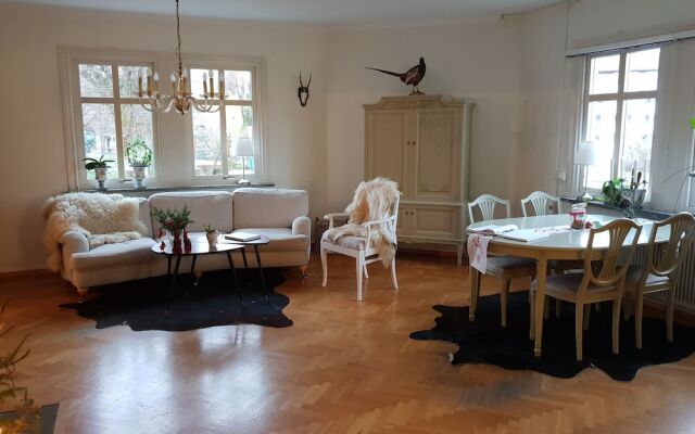Vita Huset Hotell B&B Sölvesborg