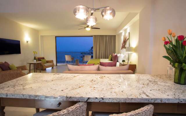 Almar Resort Luxury Beach Front Experience