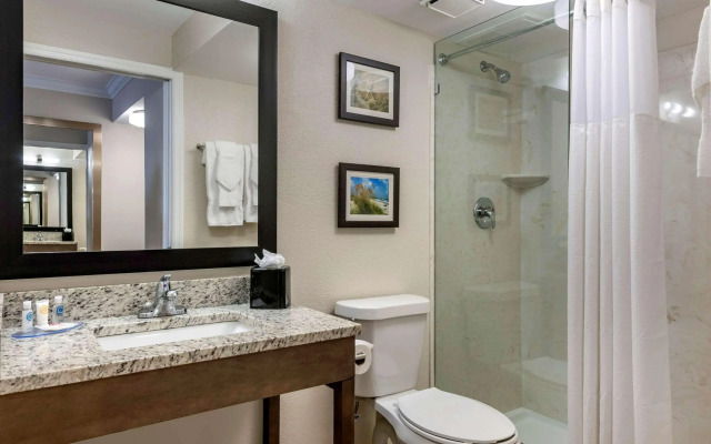 Comfort Inn & Suites Daytona Beach Oceanfront