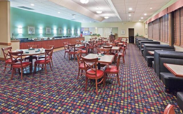 Holiday Inn Lubbock-Park Plaza