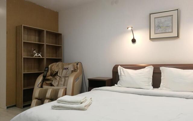 Apart-hotel Dynasty