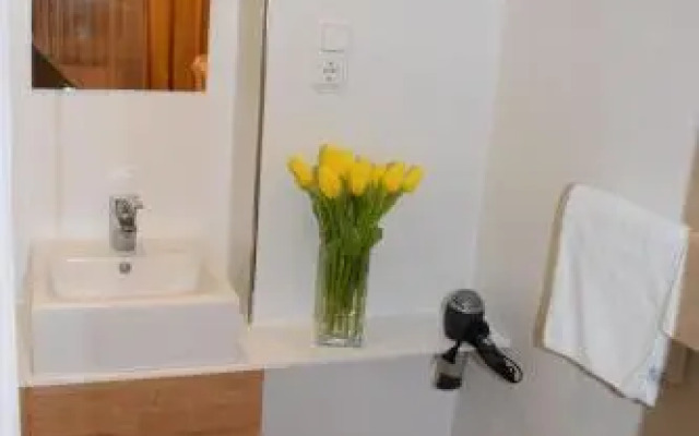 Hotel zum Goldenen Schiff