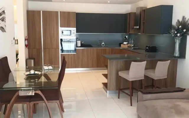 Eivissa Apartment - Spacious Accommodation