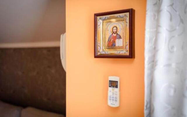 Guest House Ianis Paradise