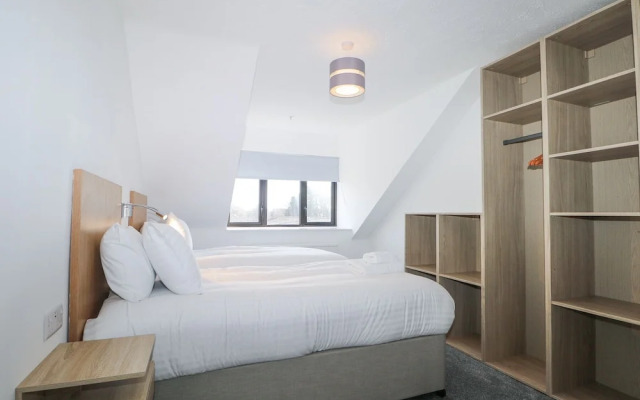Flat 35 - Marine Court