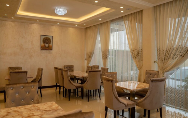FENAST Guesthouse