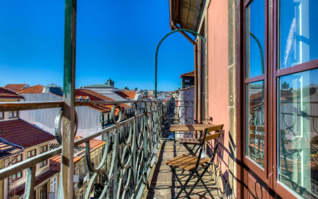 Porto Cinema Apartments