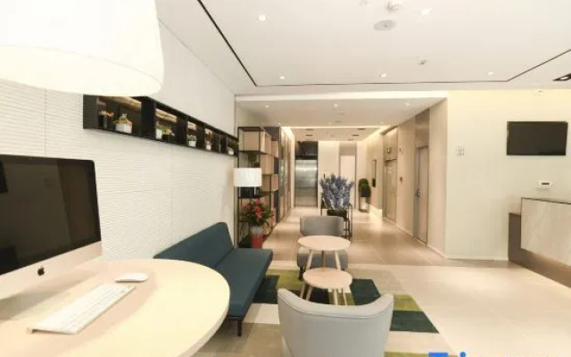 Homeinn Selected Hotel (Hohhot Gymnasium Inner Mongolia University of Technology)