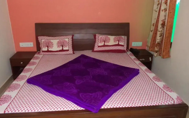 Hotel Classic 7 by OYO Rooms