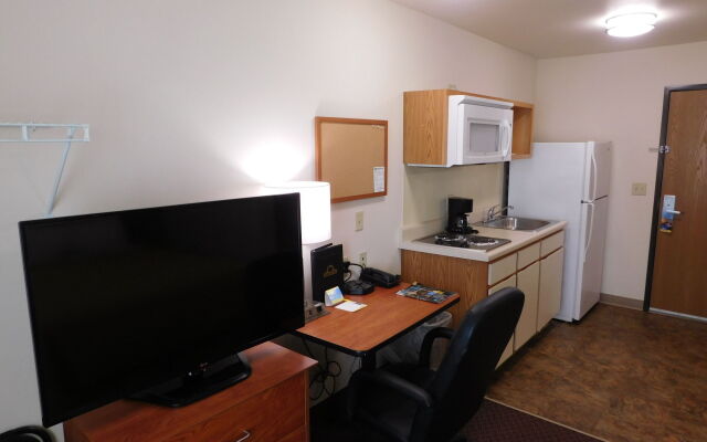 Days Inn & Suites by Wyndham Rochester Mayo Clinic South