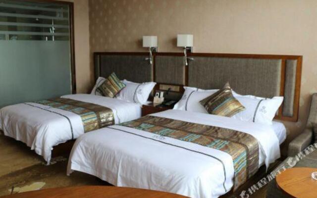 Tianlong Hotel (Lufeng South Railway Station Jinshan Ancient Town Branch)