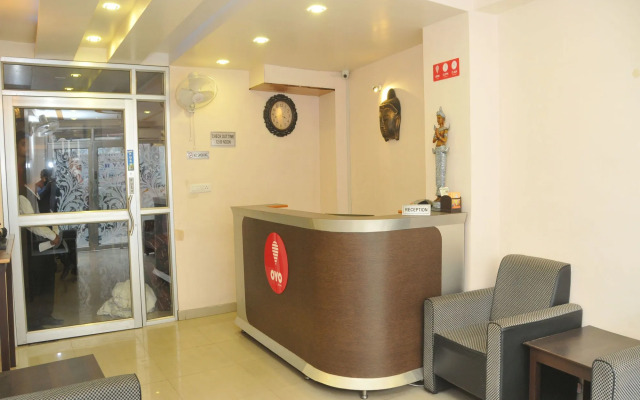 Season 4 by OYO Rooms