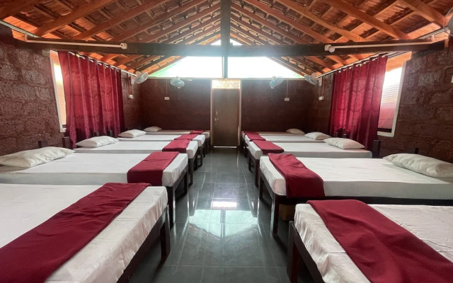 Blue Waves Beach Stay