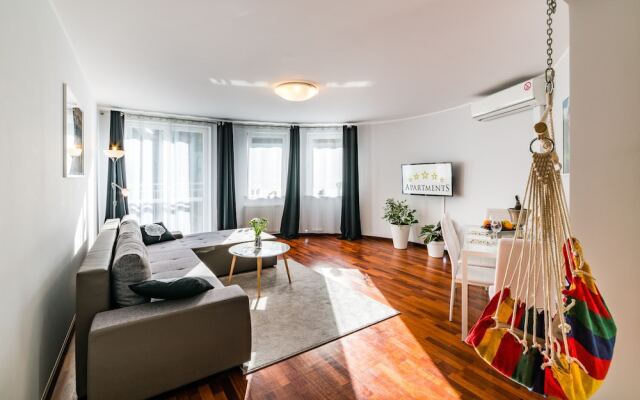 5-stars Apartments - Old Town