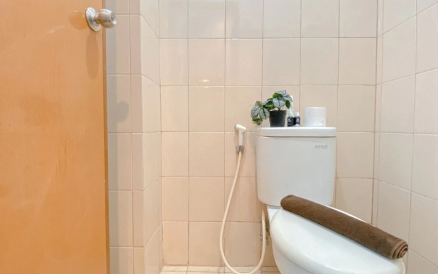 Comfy And Minimalist Studio Apartment At Tifolia