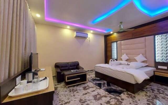 Llyods Beach Resort