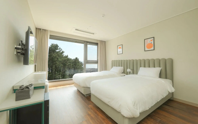 Hotel Seogwipean