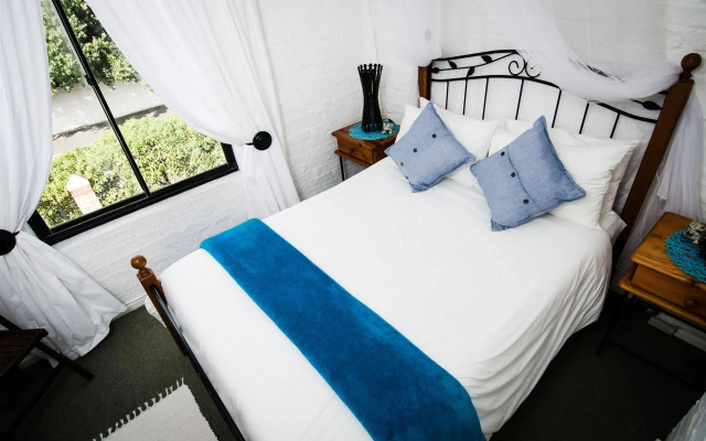 The Surf Shack - Backpackers/Hostel