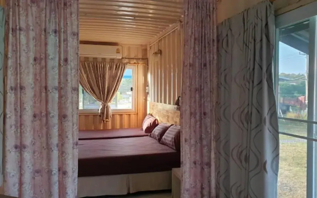 Baan Suan Chiva Saran