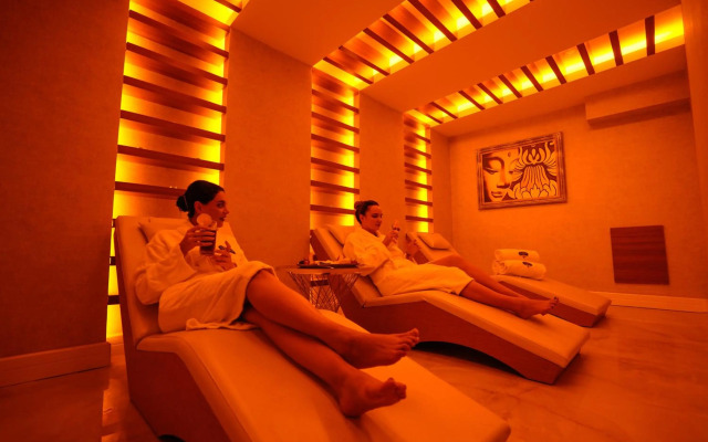 Les Lion Luxury Spa