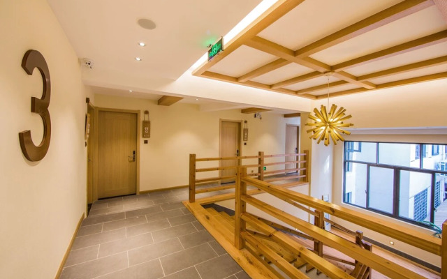 Wuyishan Ancient Street No.3 Tea Inn