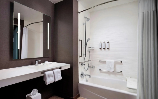 AC Hotel by Marriott Dallas Downtown