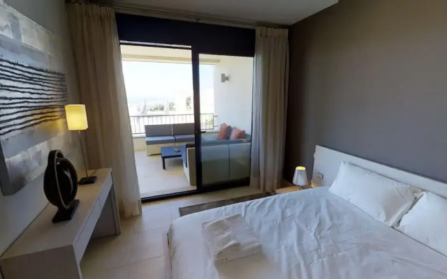 Luxurious Apartment With Spa Area