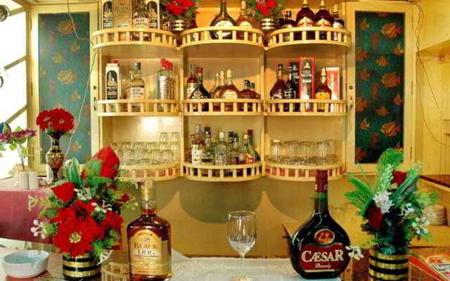 Hotel Singaar International
