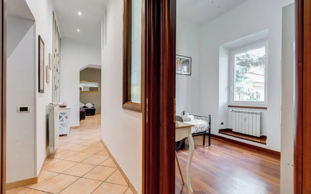 Villa Riccio-Flaminio House