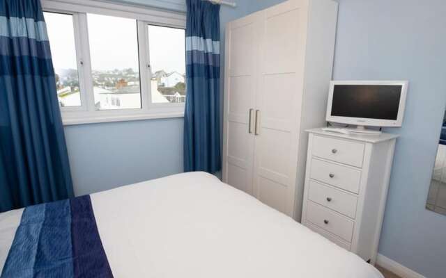 Waters Edge 14