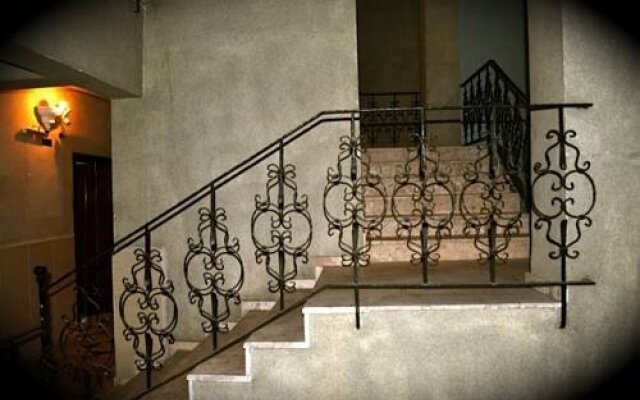 Apaydin Hotel