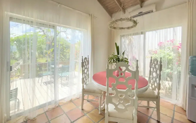 Ultra-Luxury Escape: New Beachfront Villa