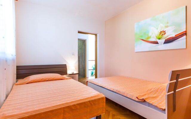 Holiday Home in Pula With Pool