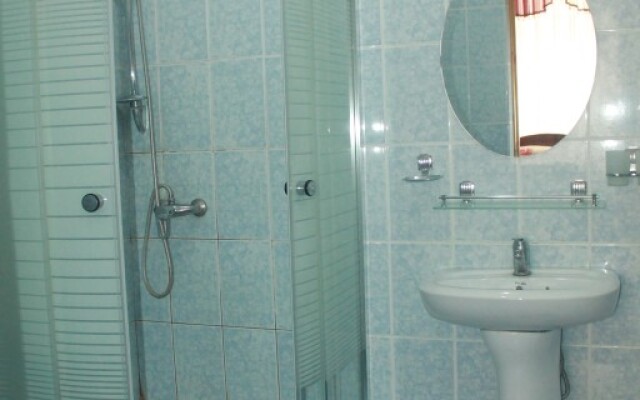 Safar-Obod Hotel