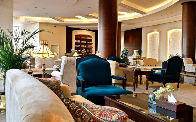 Crowne Plaza Riyadh Al Waha