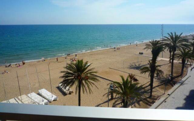 Apartment With 3 Bedrooms In Calafell, With Wonderful Sea View, Terrace And Wifi