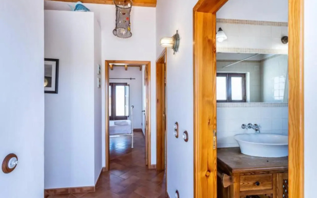 Sagres Chimneys House