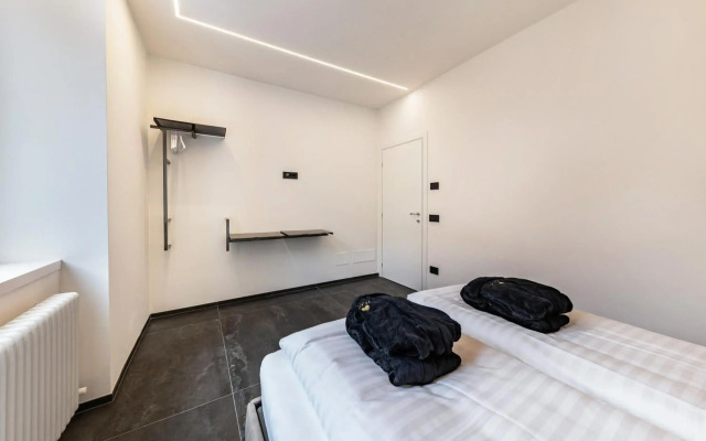 App 4 Palazzo Cavour