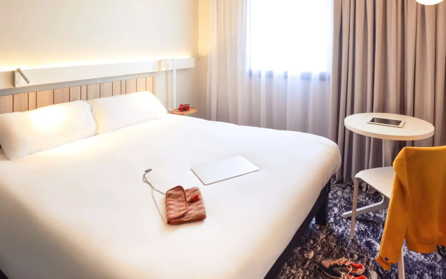 Ibis Annecy Cran Gevrier Hotel