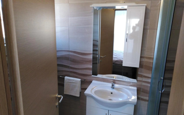 Apartments Nediljko & Mila