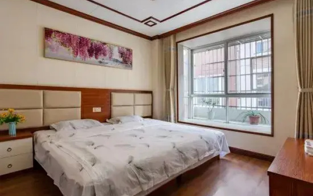 Yijiale Homestay (Fangchenggang North Station No.5 Middle School)