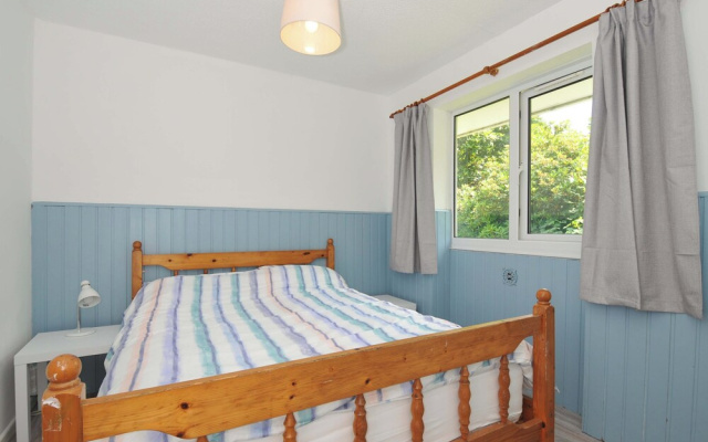 4 Rosecraddoc Lodge Holiday Bungalows