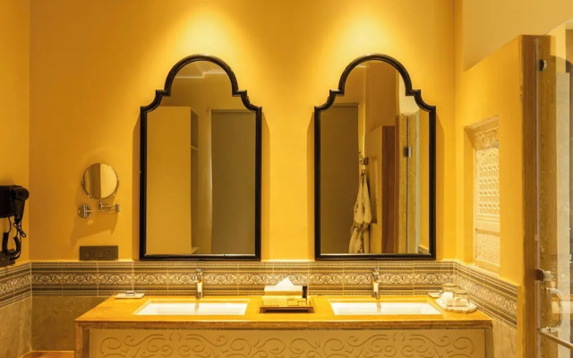 Dev Bagh Luxurious Private Suites