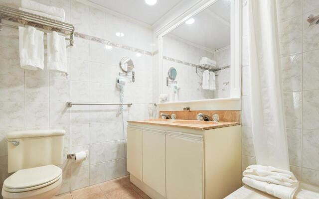 Belair Beach Hotel