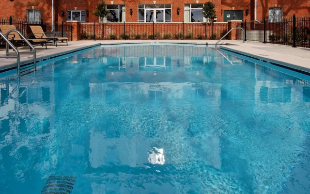 Holiday Inn Express Long Beach