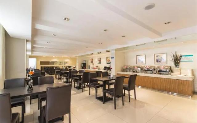 Indian Creek Suites
