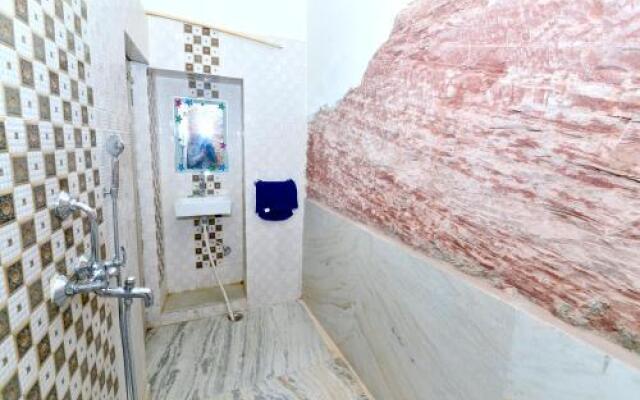 Pushp Guest House