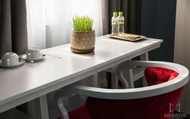 The Mirror Danang Hostel